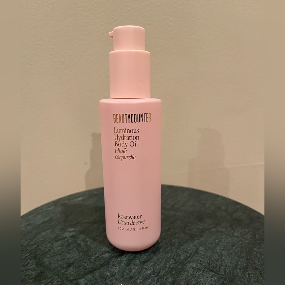 Beautycounter Luminous Hydration Body Oil in Rosewater, NWOB